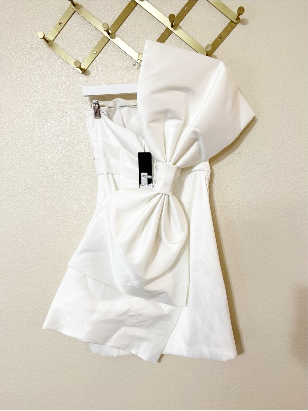 Donna Karan Mikado Sweetheart Neckline Oversized Bow Back Cocktail Dress NEW - Picture 8 of 12